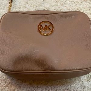 Michael Kors cross body